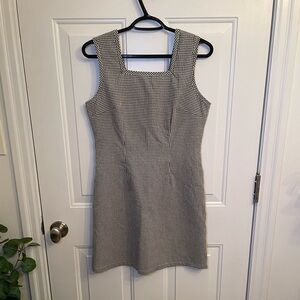 JM Collection Black and White Sheath Dress Sleeveless Square Neck